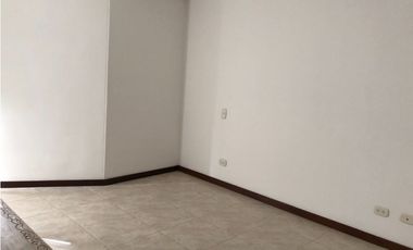 Venta De Apartamento  en Alto de las Flores  Envigado