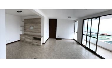Venta De Apartamento  en Alto de las Flores  Envigado