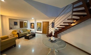 VENTA DE APARTAMENTO DUPLEX EN SABANETA