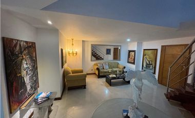 VENTA DE APARTAMENTO DUPLEX EN SABANETA