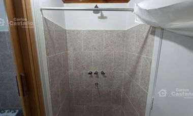 Ph 3 ambientes con garaje al frente.