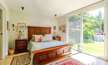 VIVE EN TU PROPIO SANTUARIO TOTALMENTE AMUEBLADO EN LOMAS DE CORTES