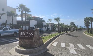 Terreno Exclusivo en Real del Mar con Vista al Campo de Golf.