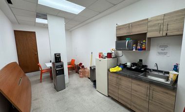 OFICINA EN RENTA EN VALLE ORIENTE, SAN PEDRO GARZA GARCIA