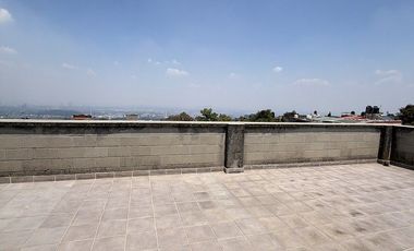 Edificio de 4 niveles con Bodega Comercial en PlantaBaja, Colonia Cruz del Farol