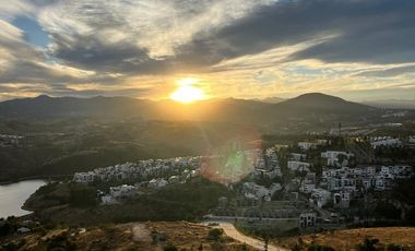 Departamento en renta en Sky View en Zona Esmeralda nuevo y equipado