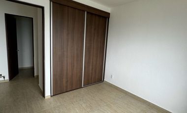 Departamento en renta en Sky View en Zona Esmeralda nuevo y equipado