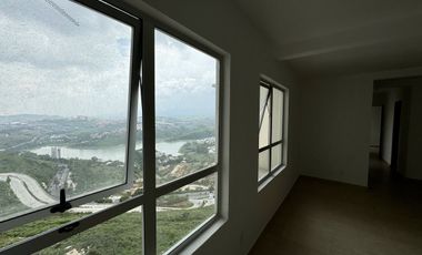 Departamento en renta en Sky View en Zona Esmeralda nuevo y equipado