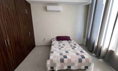 ¡Ubicación Premium! Casa amplia y moderna a pasos de Galerías Santa Anita.