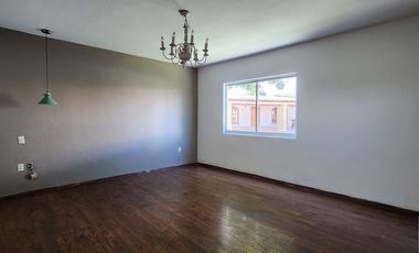 CASA EN RENTA UNA PLANTA