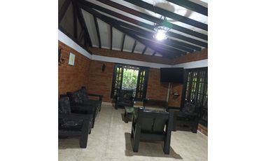 EN VENTA CHALET-HOTEL CAMPESTRE A PUERTA CERRADA