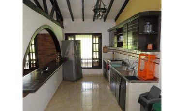 EN VENTA CHALET-HOTEL CAMPESTRE A PUERTA CERRADA