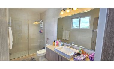 Venta de Casa con Lote Extra en Bosques del Pacífico, Panamá Pacífico