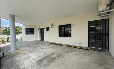 SE ALQUILA CASA EN ALTOS DE PANAMA URB. CASTILLA DE ORO LINEA BLANCA