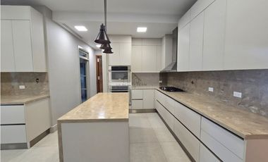 Apartamento en Venta – PH Greenhouse | Santa María - LWS