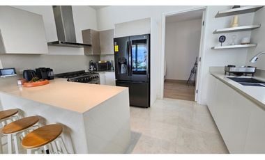 SE ALQUILA ESPECTACULAR APARTAMENTO EN OCEAN HOUSE - OCEAN REEF