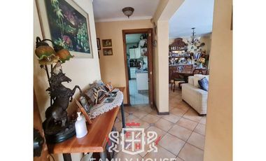Casa, La Cisterna se recibe  ofertas serias