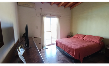 Casa 3 Dormitorios | 1000 m² Terreno | Piscina  El Cerrito