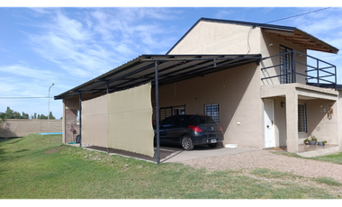 Casa 3 Dormitorios | 1000 m² Terreno | Piscina  El Cerrito