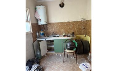 VENTA - OPORTUNIDAD 2 PH, en lote, ideal inversion - Zona Puerto