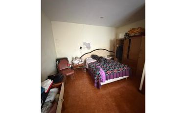 VENTA - OPORTUNIDAD 2 PH, en lote, ideal inversion - Zona Puerto