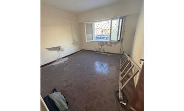 VENTA - OPORTUNIDAD 2 PH, en lote, ideal inversion - Zona Puerto