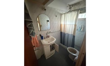 VENTA - OPORTUNIDAD 2 PH, en lote, ideal inversion - Zona Puerto