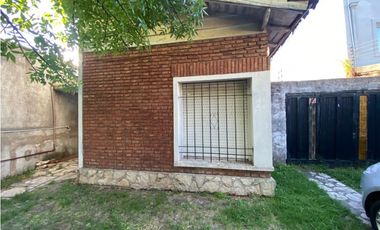 Casa en VENTA, Laprida al 1400 Ituzaingó Norte