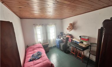 Se vende casa en María Grande calle Illia