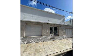 Venta CASA, patio verde + amplio GALPON, Tandil. BS.AS.