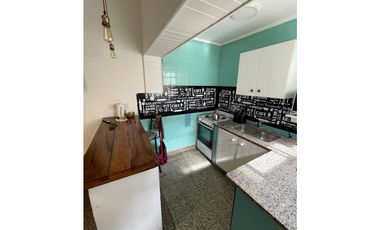 Venta CASA, patio verde + amplio GALPON, Tandil. BS.AS.