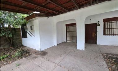 Vendo Casa con 3 Habitaciones en Concepción del Uruguay, Entre Ríos