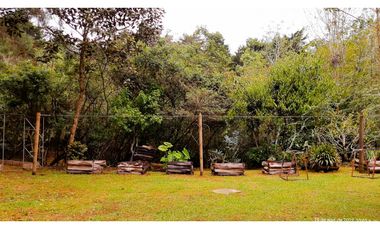 Venta Casa Campestre Santa Elena 220m2