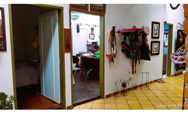 Venta Casa Campestre Santa Elena 220m2