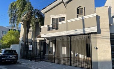 CASA EN RENTA EN MIRASIERRA