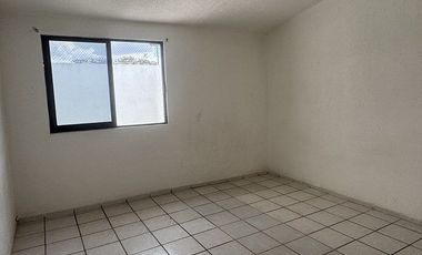 Oportunidad en casa de Santa Ana