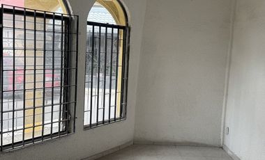 Oportunidad en casa de Santa Ana