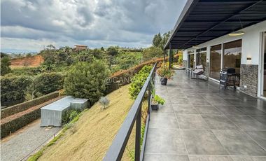 Venta de Casa Campestre en Condominio Sector  Aeropuerto