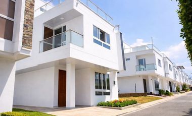 Vendo casa de lujo en Sopetran Antioquía