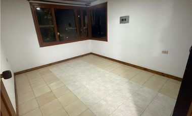 ARRIENDO APARTAMENTO - PARCELAS COTA