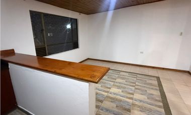 ARRIENDO APARTAMENTO - PARCELAS COTA