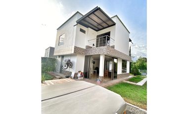 Venta De Casa Campestre En Condominio Sopetrán