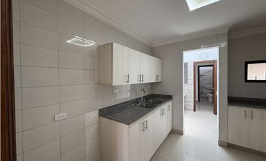 ARRIENDO CASA EN ENVIGADO SECTOR LOMA DEL ESMERALDAL