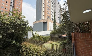 ARRIENDO CASA EN ENVIGADO SECTOR LOMA DEL ESMERALDAL
