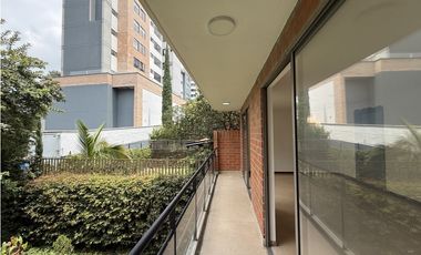 ARRIENDO CASA EN ENVIGADO SECTOR LOMA DEL ESMERALDAL