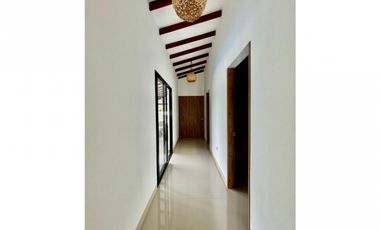 Vendo Casa campestre en condominio en Calima, Valle del Cauca  ES