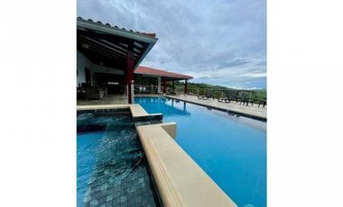Vendo Casa campestre en condominio en Calima, Valle del Cauca  ES