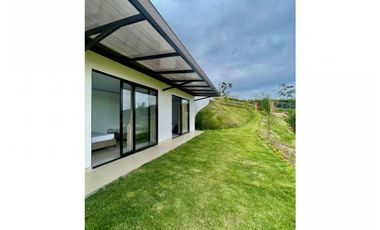 Vendo Casa campestre en condominio en Calima, Valle del Cauca  ES