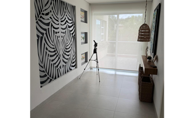 VENTA DE CASA EN AGUAMARINA