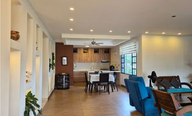 Venta Casa Campestre en Chinauta Antes del Peaje | 246 m²